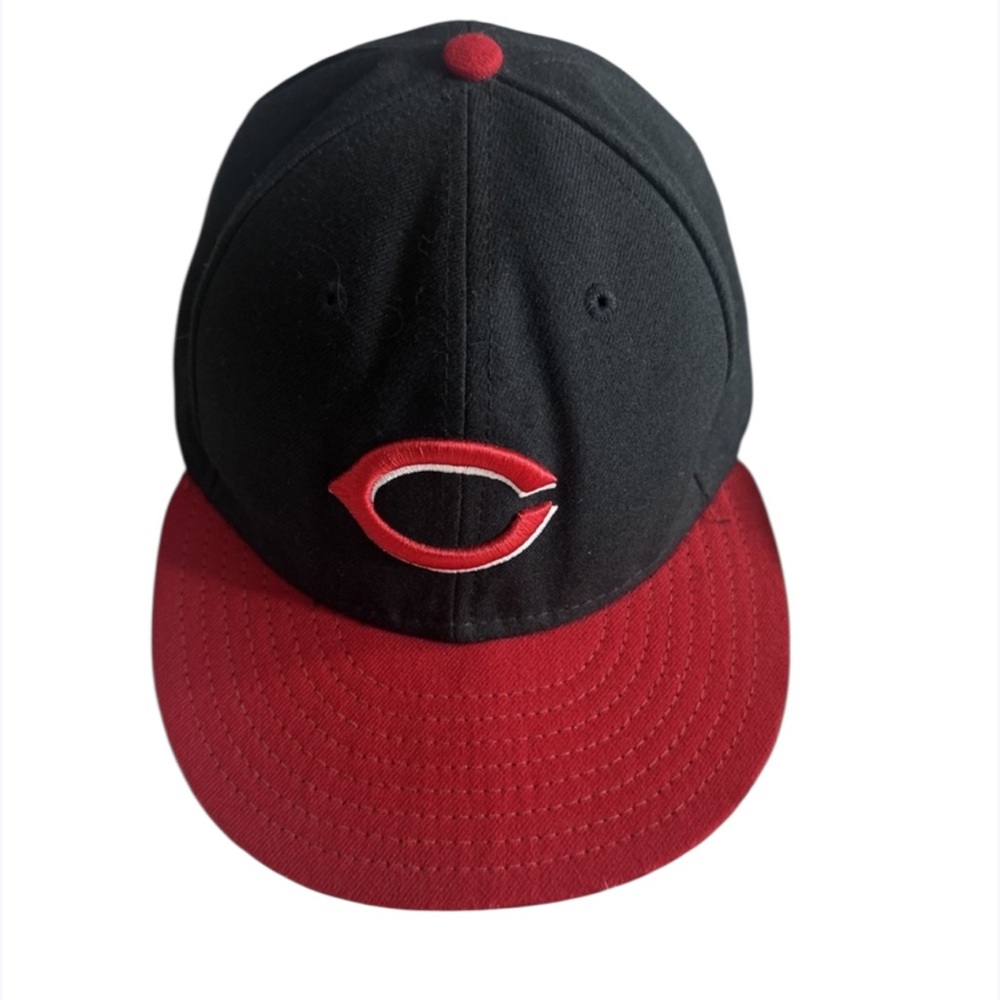 Cincinnati Reds baseball cap, black crown with red brim, embroidered "C" logo 7